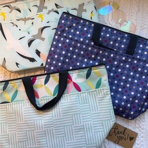 Stylish Multi-designs ~ Thirty One lunch bags ~ Lot of 3